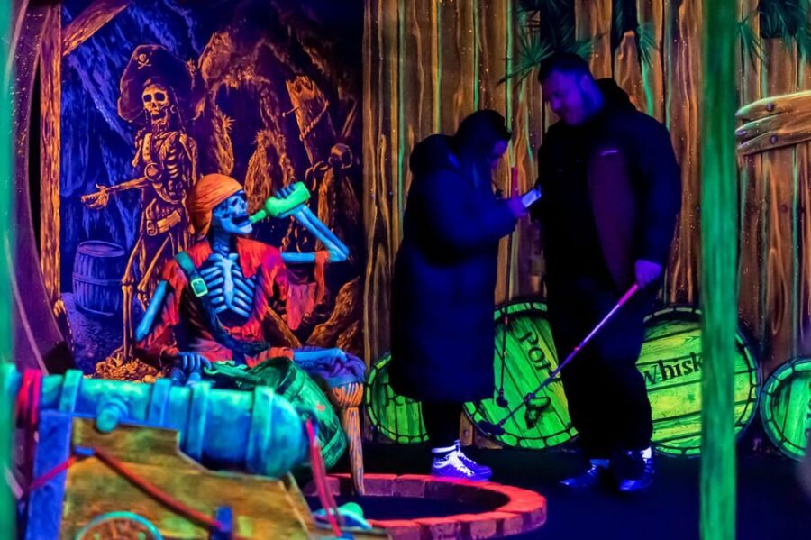 Aloha Amsterdam: 12-Hole Glow-in-the-Dark Mini-Golf - Key highlights worth your attention