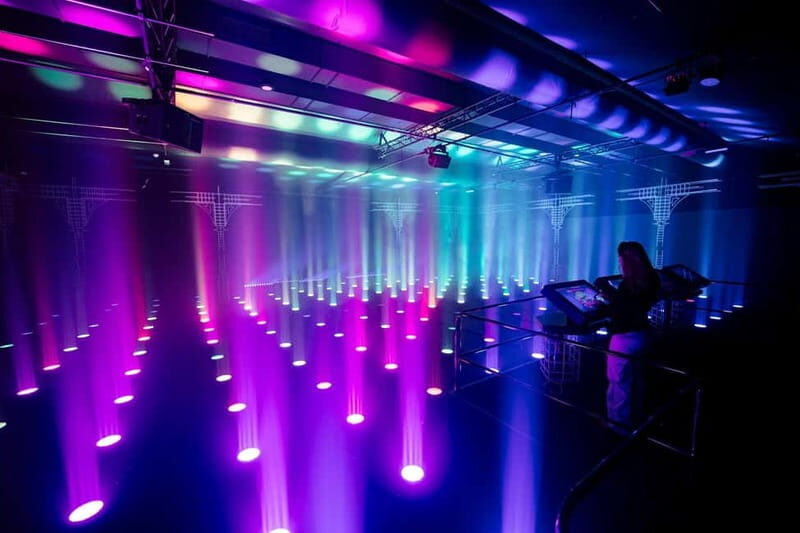 AMAZE Amsterdam: Immersive Audiovisual Experience - Groups, attention, and why you might feel included