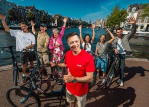 Amsterdam: 2.5-Hour Bike Tour - Central Station to the waterways: you learn Amsterdam’s bike rhythm