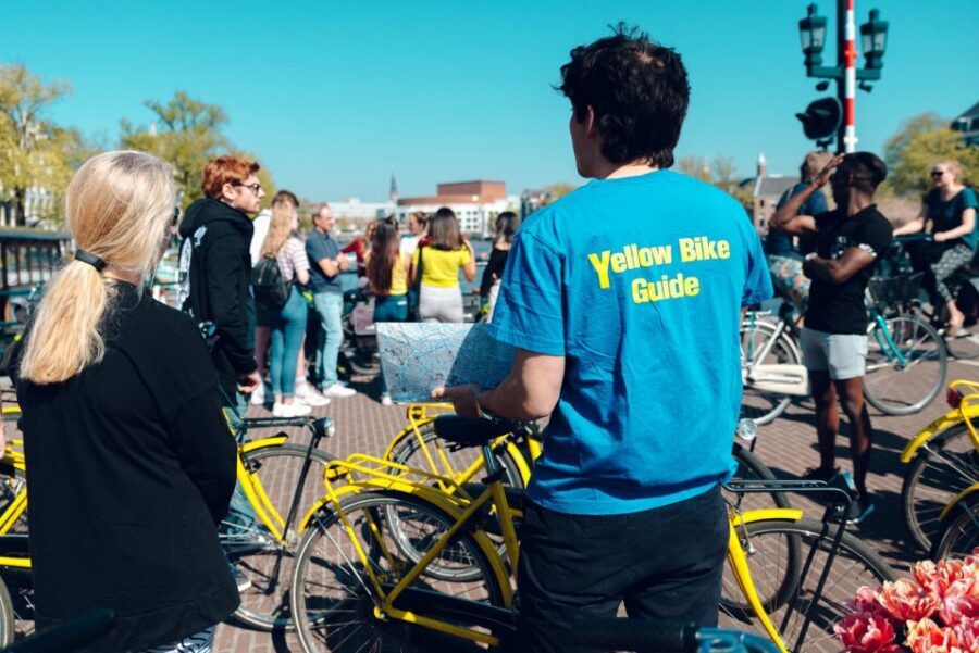 Amsterdam: 3h E-Bike Tour with break - Vondelpark and the Rijksmuseum area on two wheels