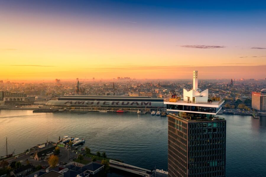 Amsterdam: A'DAM Lookout Ticket and Lunch or Dinner Voucher - Madam Sky Bar and Restaurant: Your Meal with Amsterdam Under Glass