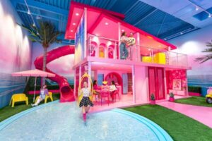 Amsterdam: Barbie The Dream Experience Entry Ticket - Your 90 minutes: how to pace the 12 interactive zones without feeling rushed