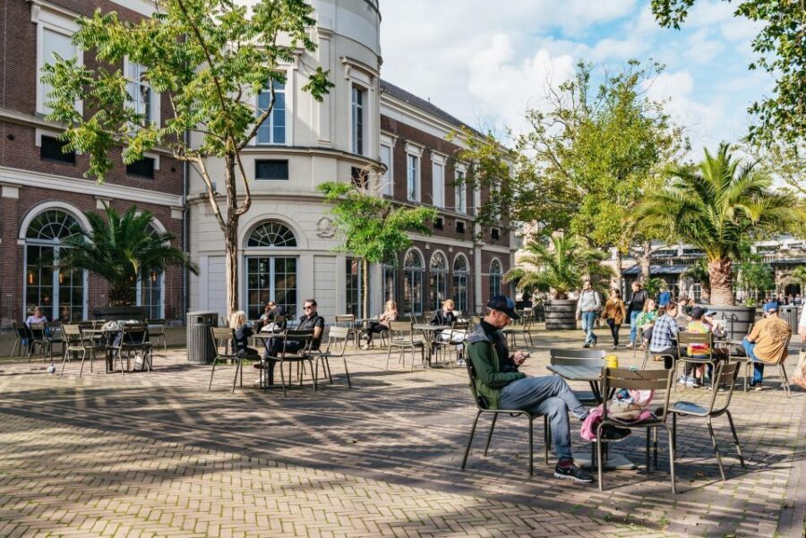 Amsterdam Bike Tour in Small Group + Optional Canal Cruise - Optional 1-Hour Canal Cruise with Drinks and Cheese