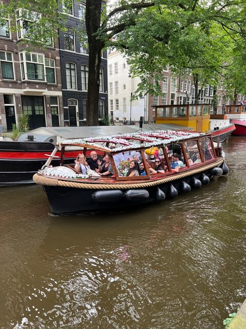 Amsterdam: Boat Tour with Optional Unlimited Drinks - Key things I’d circle before you go