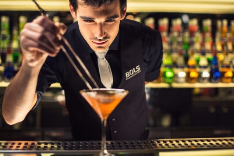Amsterdam: Bols Cocktail Experience Entry Ticket - How the Self-Guided Audio Tour Works (And What That Means for Your Time)