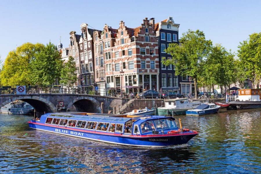 Amsterdam: Canal Cruise and Moco Museum Combined Ticket - Quick tips to make the day feel smooth