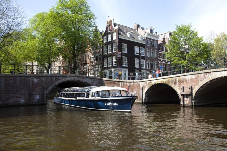 Amsterdam: Canal Cruise and Moco Museum Combined Ticket - Price and value: why $47 can feel fair