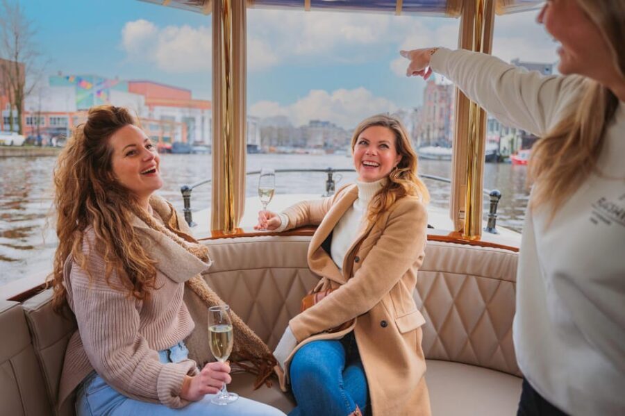 Amsterdam: Canal Cruise with Bubbles & Bites - Who should book this cruise (and who should pass)