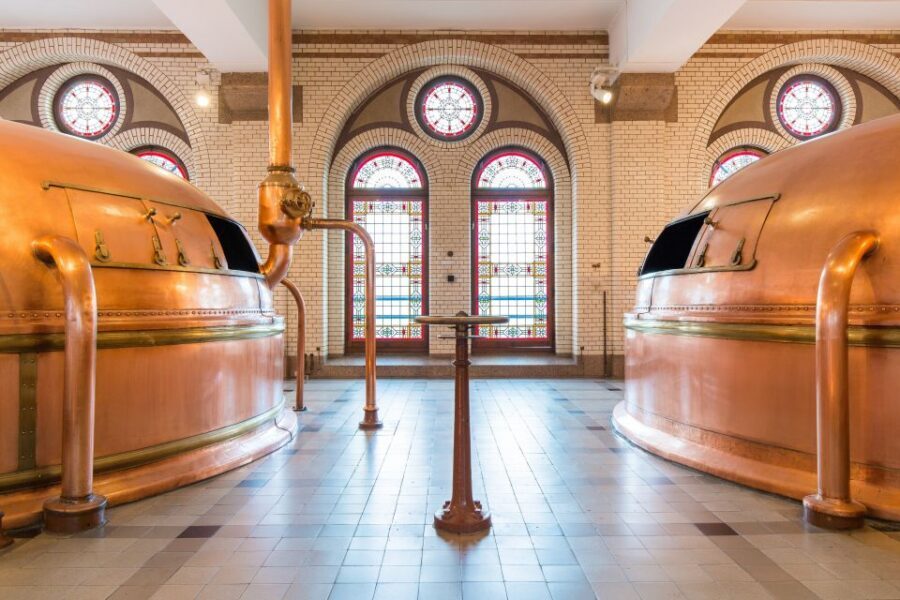 Amsterdam: City Canal Cruise and Heineken Experience - The 1-Hour Canal Cruise: GPS Audio in 19 Languages on the UNESCO Belt