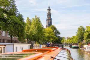 Amsterdam: City Centre Canal Cruise including Audioguide - Choosing your departure spot near Central Station, Anne Frank House, Leidseplein, or the Rijksmuseum