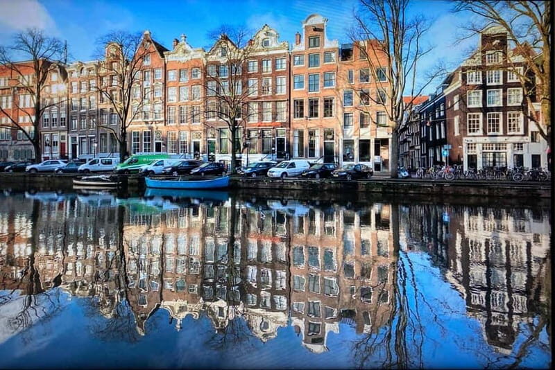 Amsterdam: City Tour in German - Two Hours With a Small Group: The Real Advantage