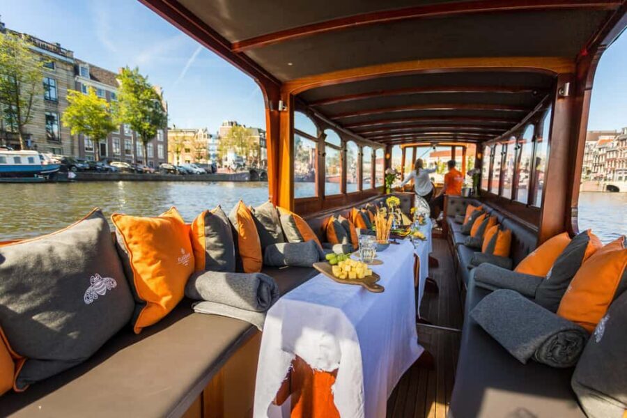 Amsterdam: Classic Saloon Boat Cruise with Cheese & Wine - Key highlights at a glance