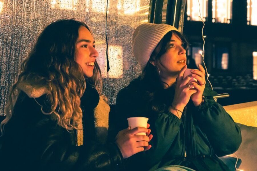 Amsterdam: Covered Canal Booze Cruise with Unlimited Drinks - What you’ll feel at each stage: from meeting dock to drop-off