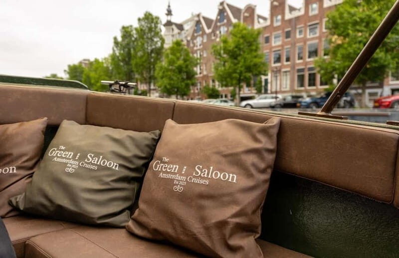 Amsterdam: Covered Heated Canal Cruise with Bitterballen - What the local host actually does for you