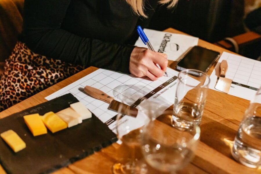 Amsterdam: Dutch Cheese Tasting Experience with Wine - Key things I’d circle before you go