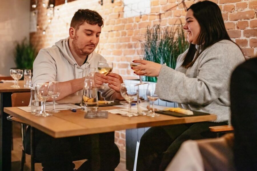 Amsterdam: Dutch Cheese Tasting Experience with Wine - Price and value: why $23 can make sense in Amsterdam