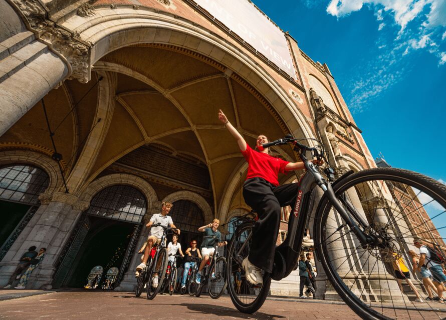 Amsterdam: E-Bike Sightseeing Tour - Finding A-Bike Rental & Tours near Central without stress