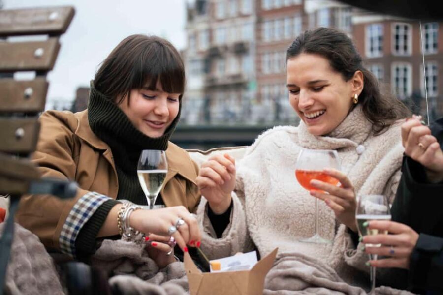 Amsterdam: Evening Lights Cruise incl. Cocktail & Waffle - Timing, Weather, and How the Schedule Impacts Your Evening