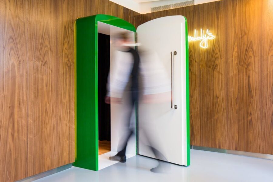 Amsterdam: Exclusive Heineken Experience VIP Tour Ticket - Hidden Bar Beer Tasting: How the 5 Premium Beers + Bites Work