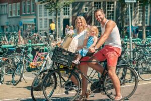 Amsterdam Explorer Pass: Save up to 50% on 3-7 Attractions - Using the Go City App Without Losing Your Mind