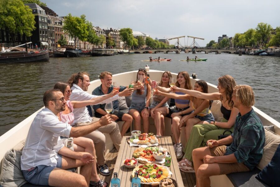 Amsterdam: German Guided Canal Cruise with on Board Bar - German-Guided Stories: How You’ll Understand the Canals Instead of Just Passing Them