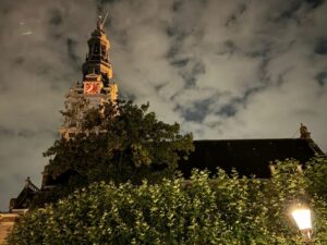 Amsterdam: Ghost Walking Tour and Dark History - Where It Starts: Nieuwe Kerk at Dam Square