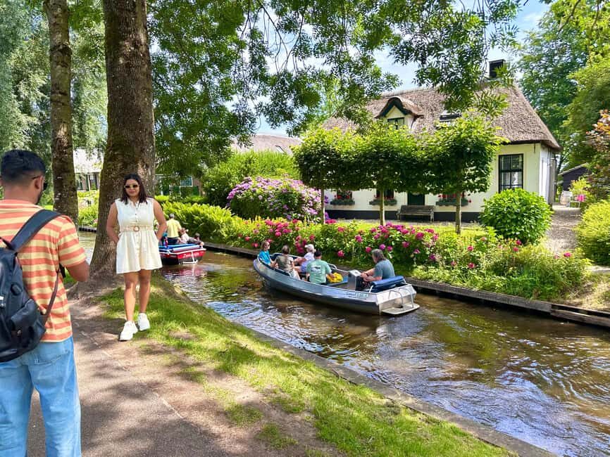 Amsterdam: Giethoorn Day Trip, with several guided options - The coach ride: comfortable transport plus a real guide
