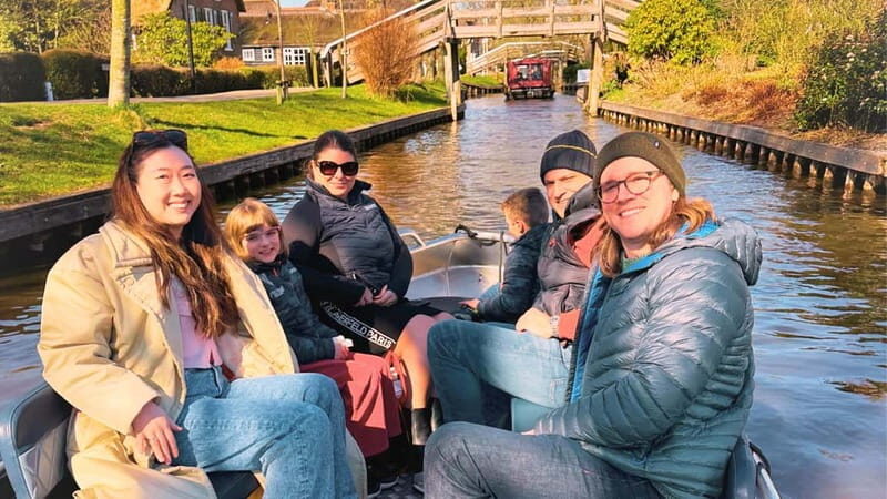 Amsterdam: Giethoorn & Zaanse Schans Small Group Day Trip - Diamonds and a Dutch Syrup Waffle: Quick Stops That Add Flavor