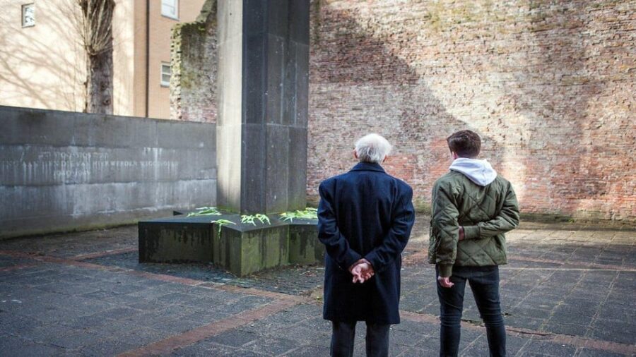 Amsterdam: Guided Anne Frank Small-Group Walking Tour - Key moments that make this tour worth your time