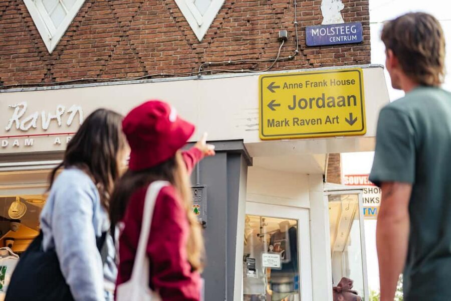 Amsterdam: Guided Cultural Food Tour in English or German - Key highlights at a glance