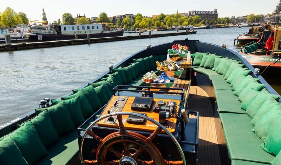 Amsterdam: Guided Open Boat Cruise Unlimited Drinks Option - The unlimited drinks option: fun, but do the math first