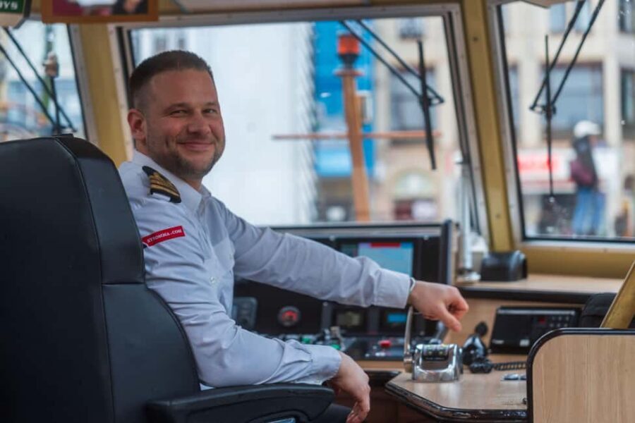 Amsterdam: Heated Canal Cruise Including Audioguide - The Route: the Canal Belt Stops You’ll Recognize Fast