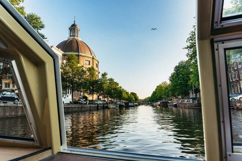 Amsterdam: Heated Canal Cruise Including Audioguide - Best Time to Go and How to Get Photos You’ll Actually Like