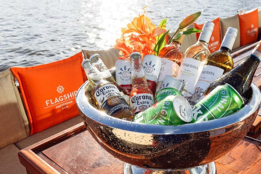 Amsterdam: Heated Canal Cruise with Unlimited Drinks & Bite - Electric Canal Cruise in Amsterdam: Why It Works So Well