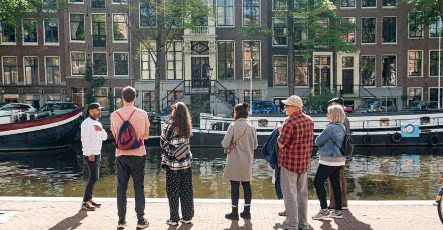 Amsterdam: Highlights & History Walking Tour - Key highlights worth caring about