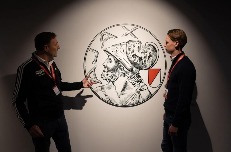 Amsterdam: Johan Cruijff ArenA Tour with Optional Guide - What makes the Johan Cruijff ArenA tour feel special