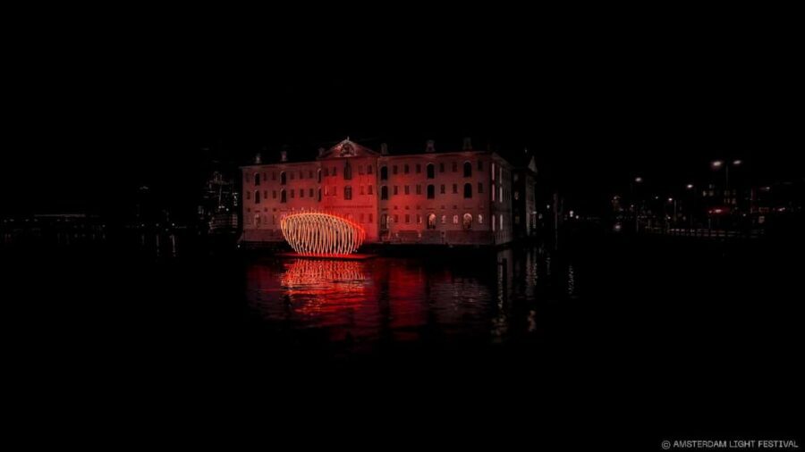 Amsterdam: Light Festival Boat+Unlimit.Drinks & Snack Option - Route highlights: NEMO, the Skinny Bridge, Herengracht, and more