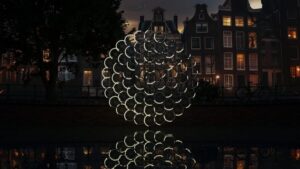 Amsterdam: Light Festival Canal Cruise w/Snack and Hot Drink - Electric boats, open-or-covered comfort, and why the views still feel close