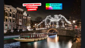 Amsterdam: Light Festival Heated Cruise + Unl Drinks & Snack - Boat comfort: warm inside, views outside