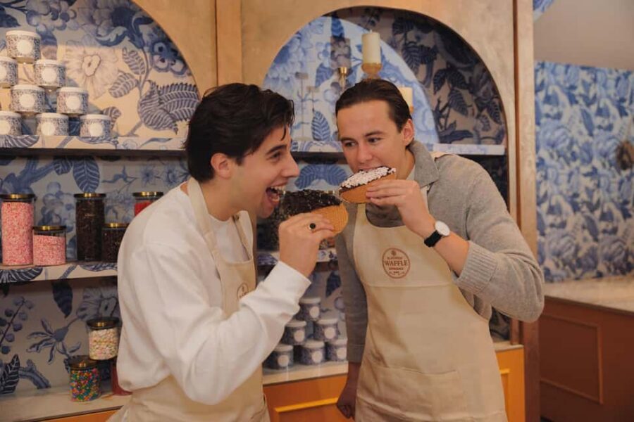 Amsterdam: Make your own Dutch Stroopwafel Workshop - Price and value: $23 for hands-on dessert work near major sights