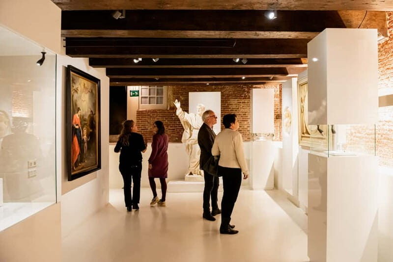 Amsterdam: Our Lord in the Attic Museum Entry Ticket - Why the hidden church exists: rules, risk, and Dutch tolerance
