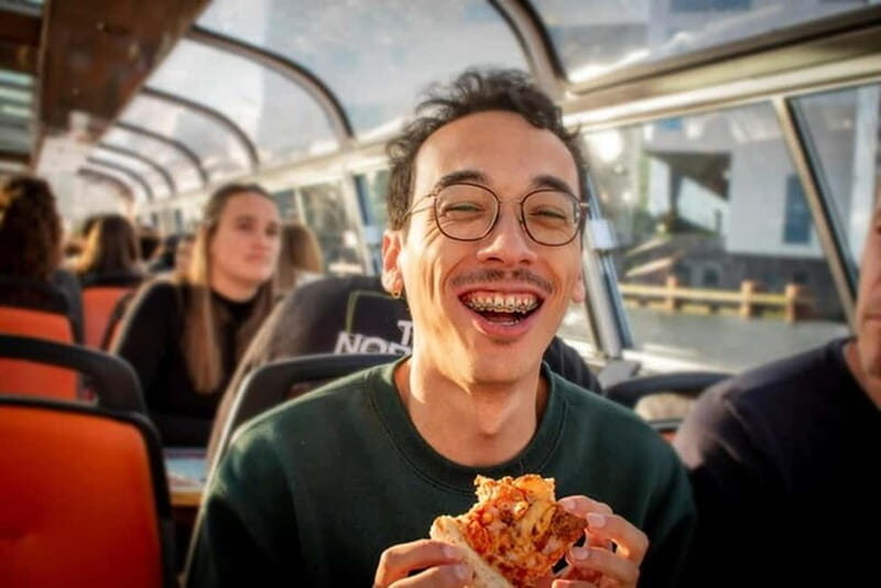 Amsterdam: Pizza Cruise with New York Pizza & Drinks - Pizza, brownies, and unlimited drinks: the part that matters
