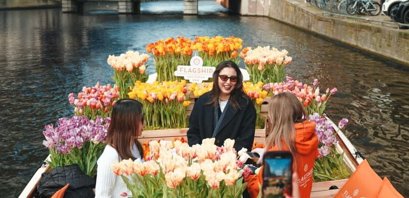 Amsterdam: Premium Tulip Boat Canal Tour - Quick Hits Before You Go