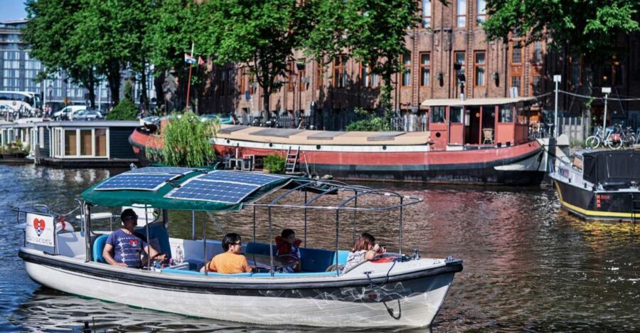Amsterdam: Private Canal Tour - Drinks and Snacks: Included Refreshments and a Real Picnic Option