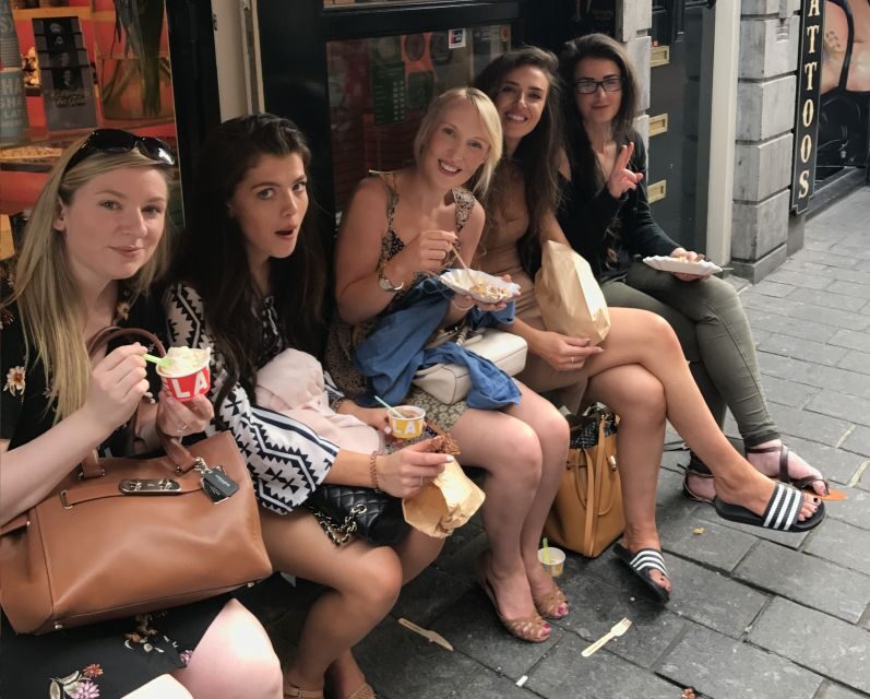 Amsterdam: Red Light District and Local Pub Tour - Coffee Shops, Smartshops, and the Curiosity Stops