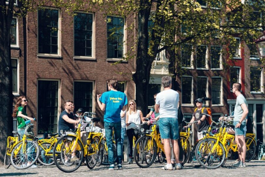 Amsterdam: Relaxed City Highlights Guided Bike Tour - Why Bike Beats Walking for Amsterdam Highlights