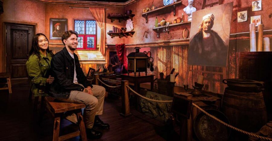 Amsterdam: Rembrandts Immersive Experience Admission Ticket - The flow: what happens from entry to the portrait moment