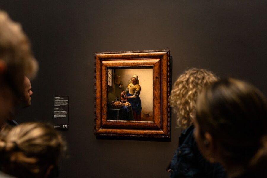 Amsterdam: Rijksmuseum Guided Tour incl Entrance Ticket - The Social Story: Why Dutch Paintings Look the Way They Do