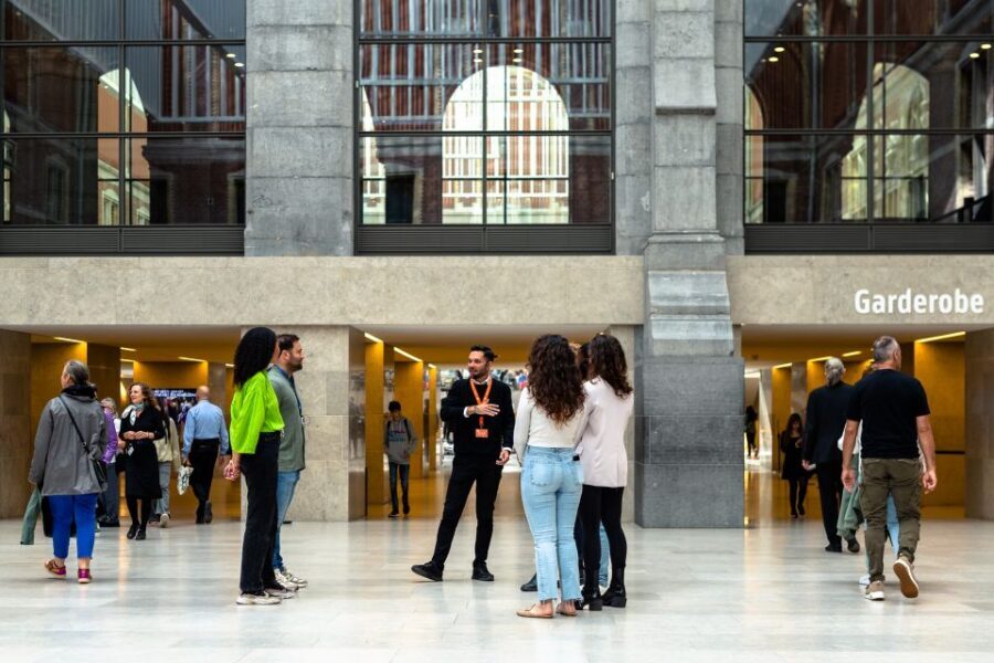 Amsterdam: Rijksmuseum Guided Tour incl Entrance Ticket - Who This Tour Suits Best (And Who Might Not Need It)