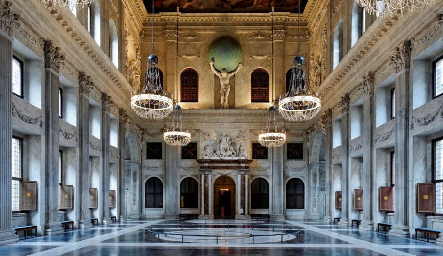 Amsterdam: Royal Palace Entry Ticket + Audio guide - How the audio guide route really feels inside